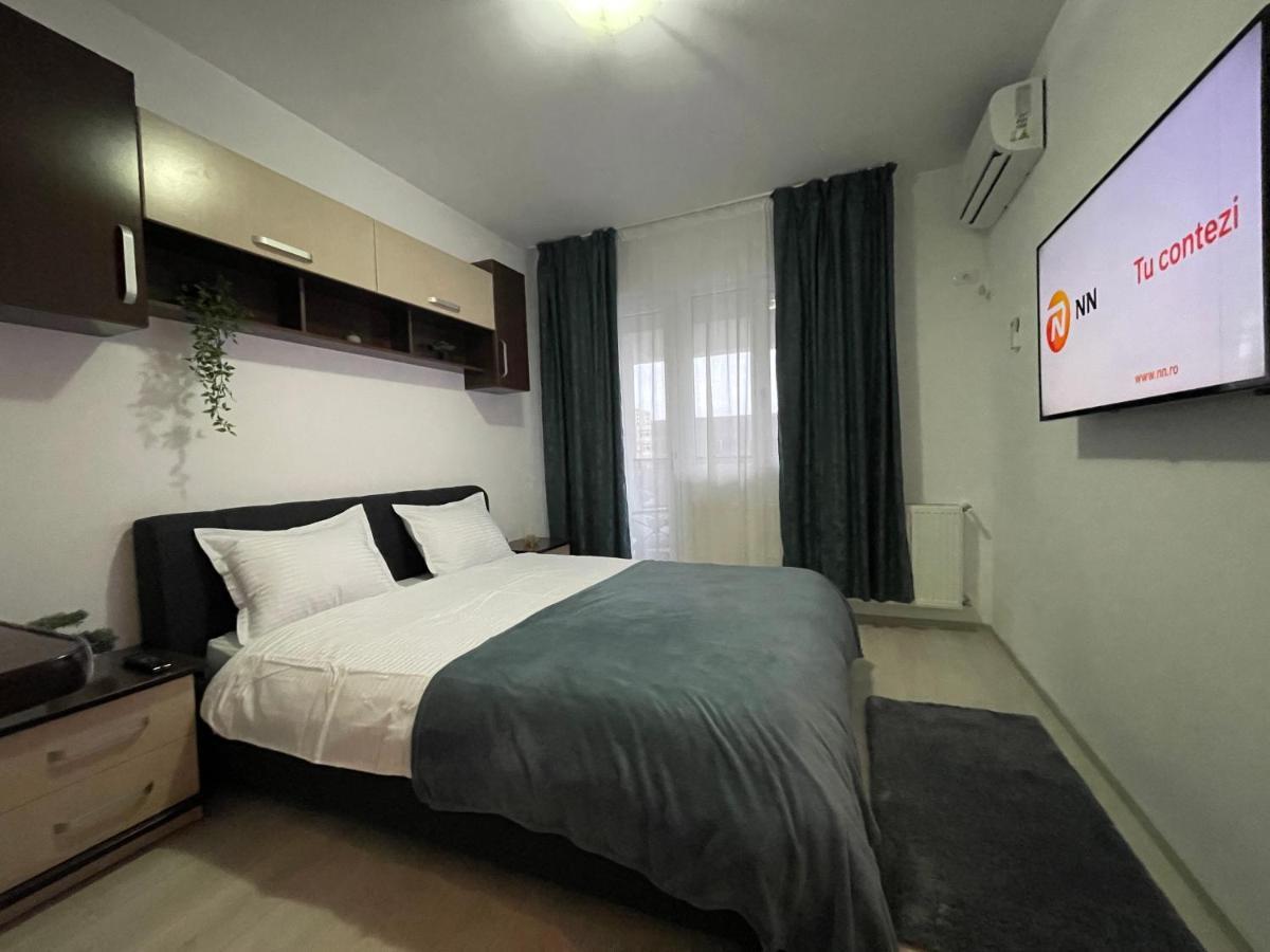 Apartament Centru Palas Mall Apartment Яш Екстериор снимка